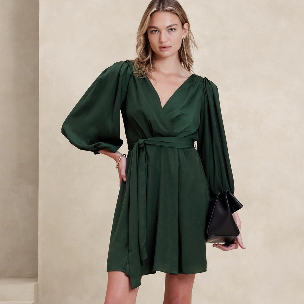 Banana Republic Dark Green Blouson Mini Dress, Size 16
